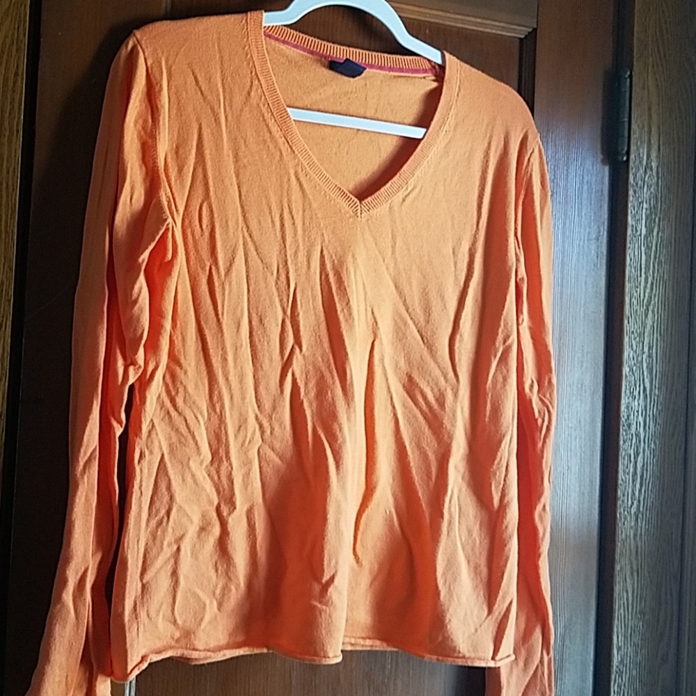 Gap womens v neck sweater
